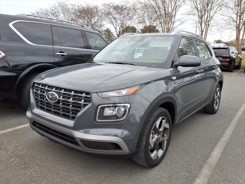 used 2024 Hyundai Venue car, priced at $17,591