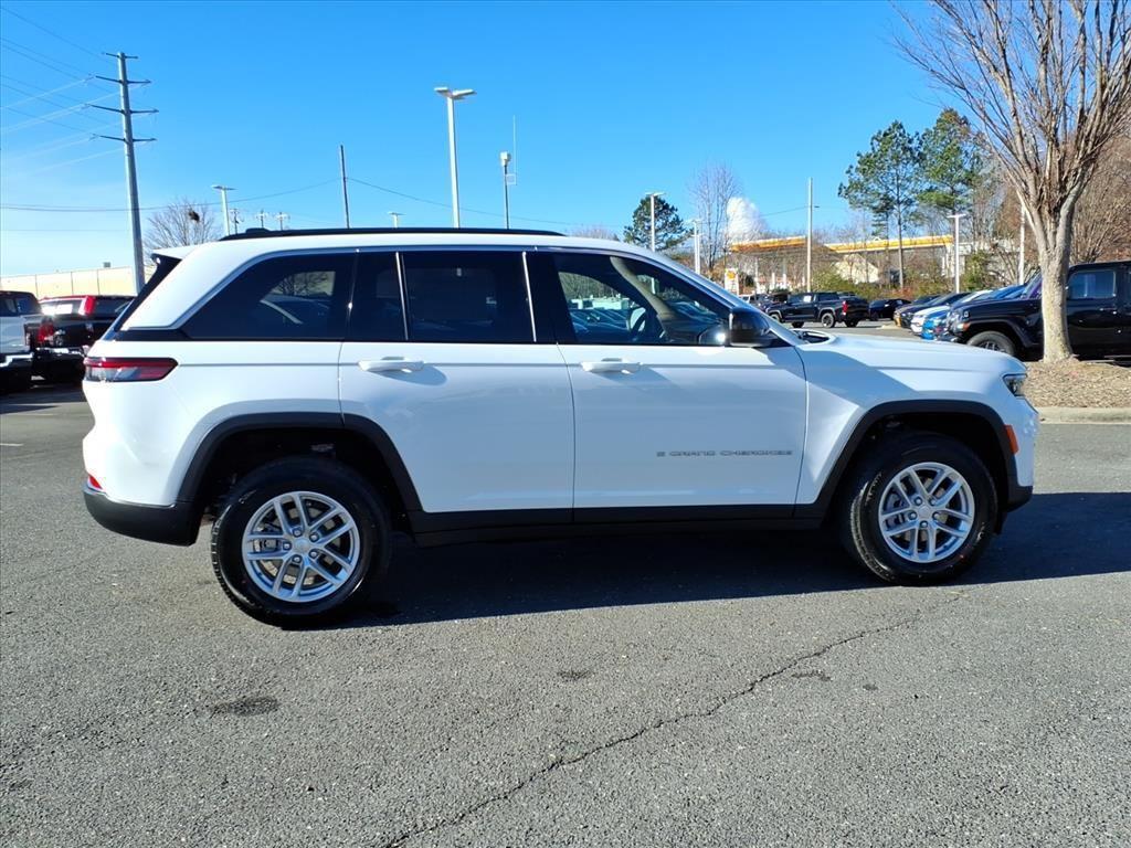 new 2025 Jeep Grand Cherokee car, priced at $33,630
