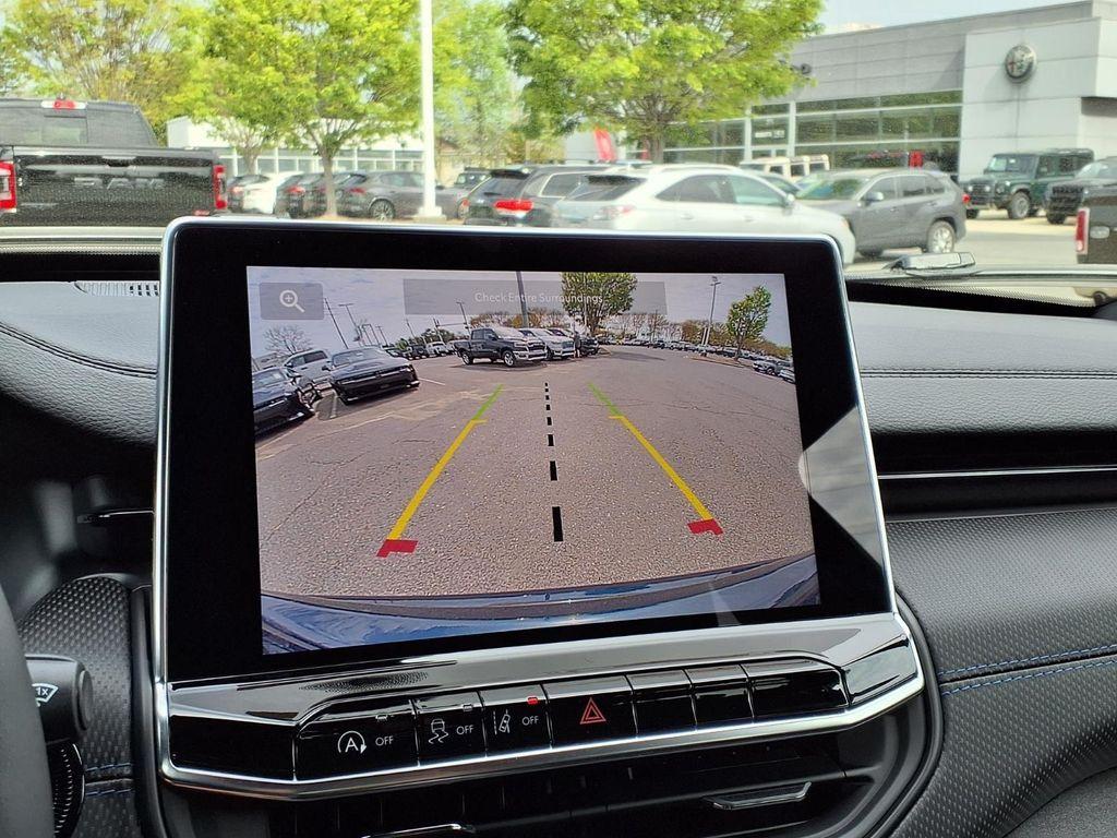 new 2026 Jeep Compass car, priced at $30,165