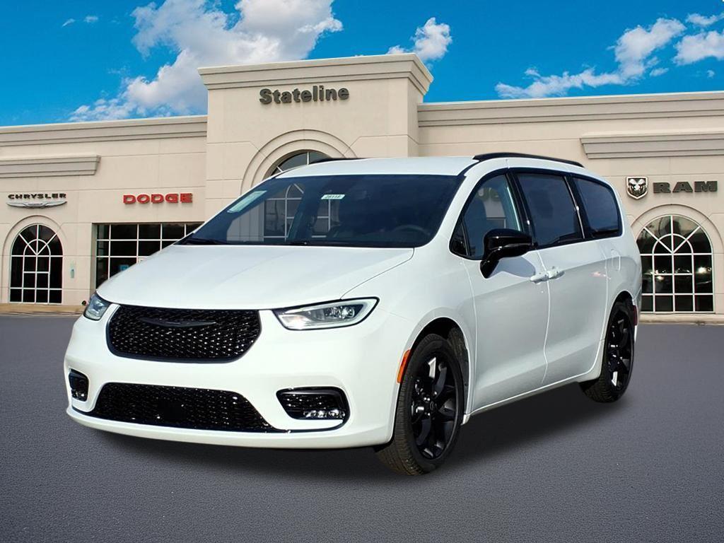 new 2026 Chrysler Pacifica car, priced at $44,910