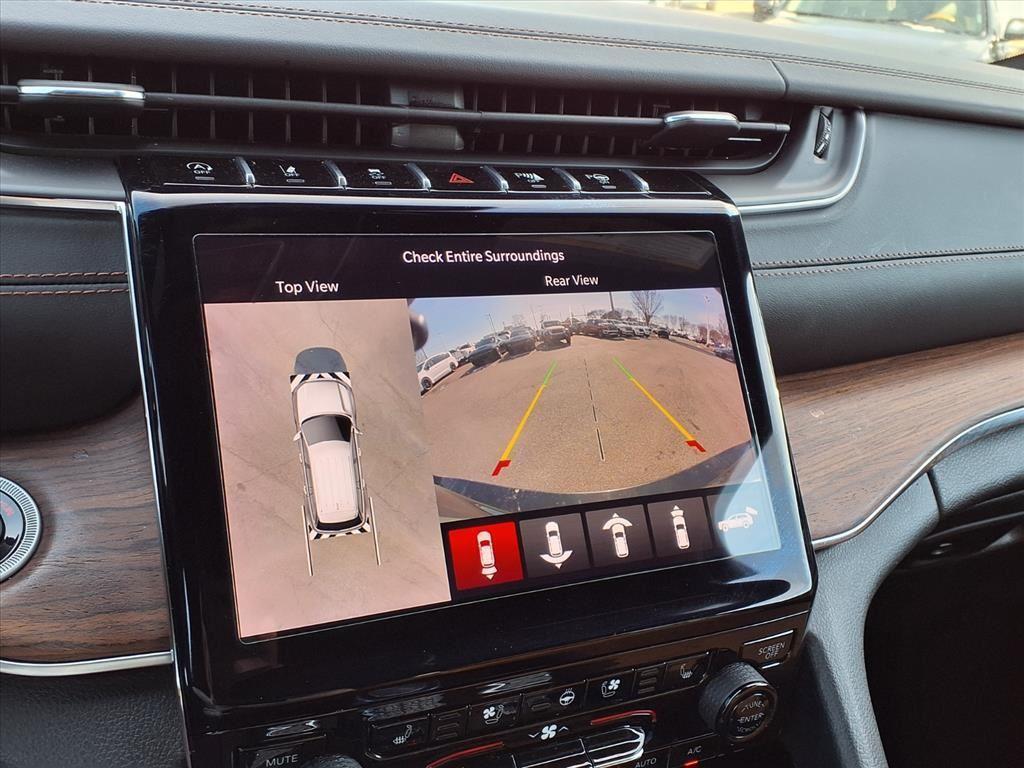 used 2023 Jeep Grand Cherokee L car, priced at $41,992