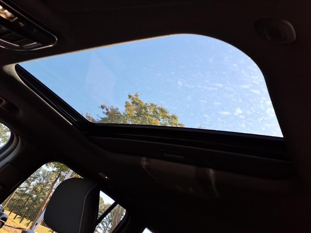 new 2025 Jeep Grand Cherokee car, priced at $36,620