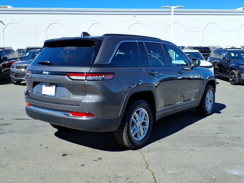 new 2025 Jeep Grand Cherokee car, priced at $36,620