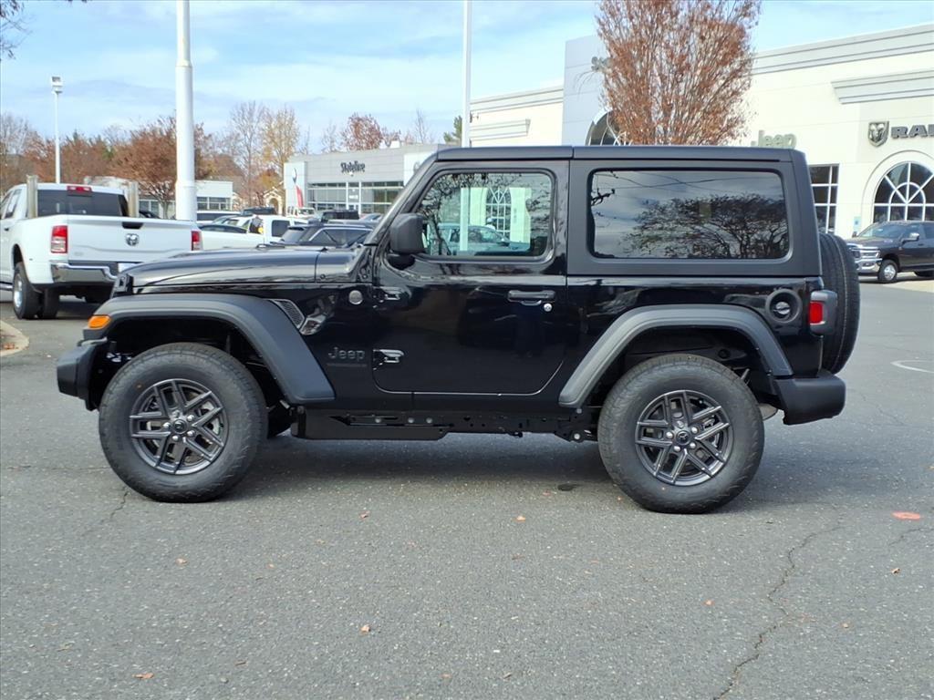 new 2026 Jeep Wrangler car, priced at $42,362