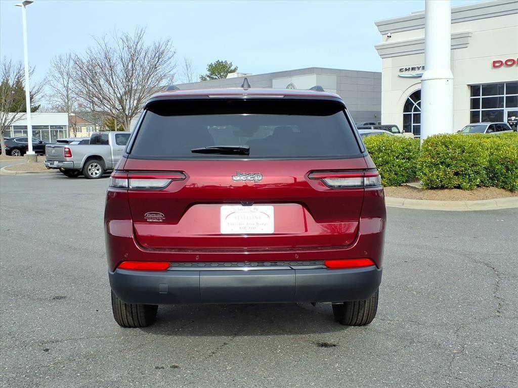 new 2025 Jeep Grand Cherokee L car, priced at $40,330