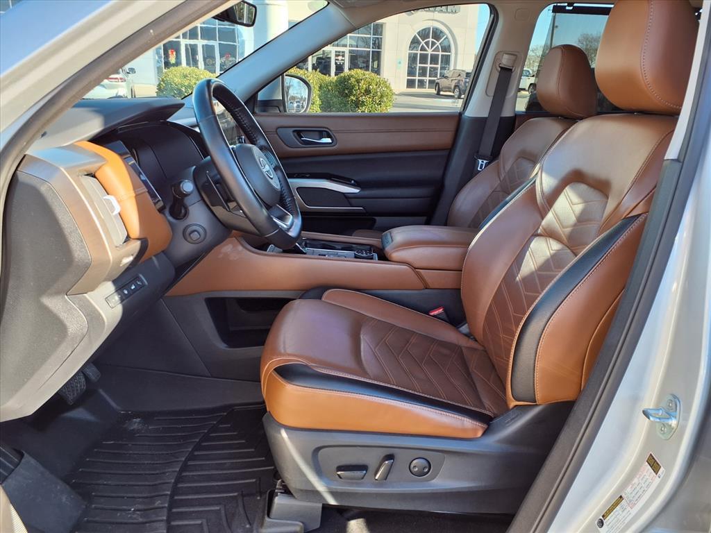 used 2023 Nissan Pathfinder car, priced at $32,991