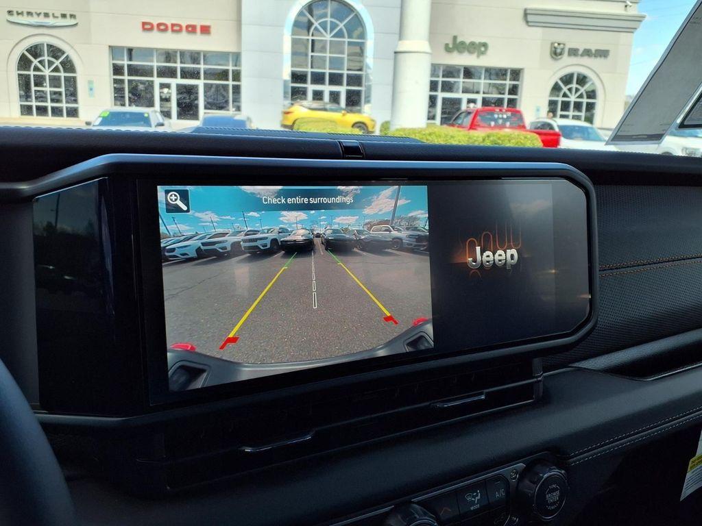 new 2025 Jeep Gladiator car, priced at $53,625