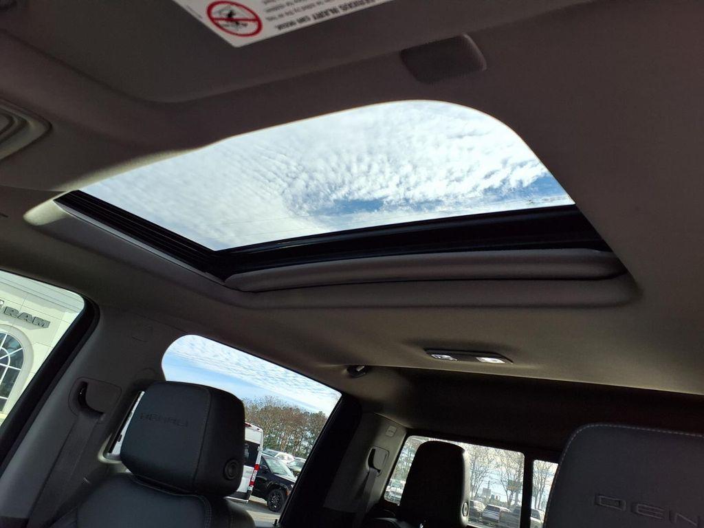 used 2022 GMC Sierra 2500 car, priced at $64,293