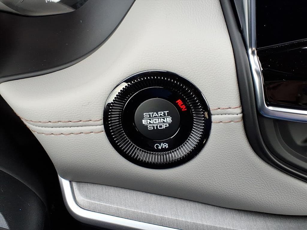 new 2026 Jeep Compass car, priced at $32,350