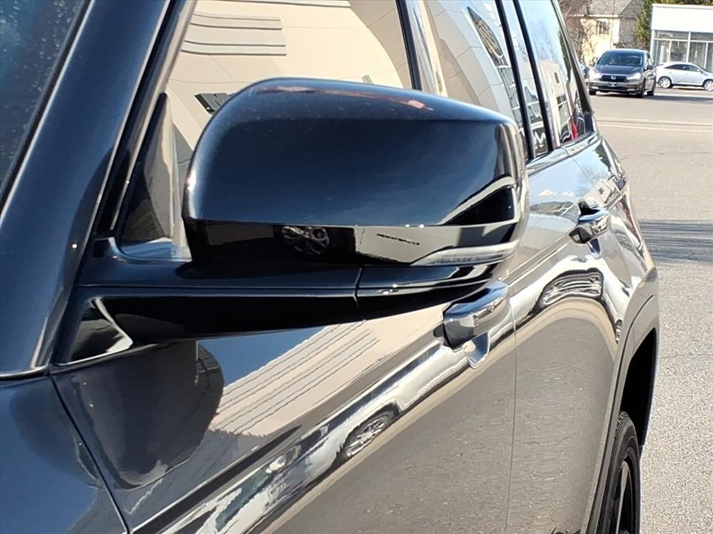 used 2023 Jeep Grand Cherokee car, priced at $33,592