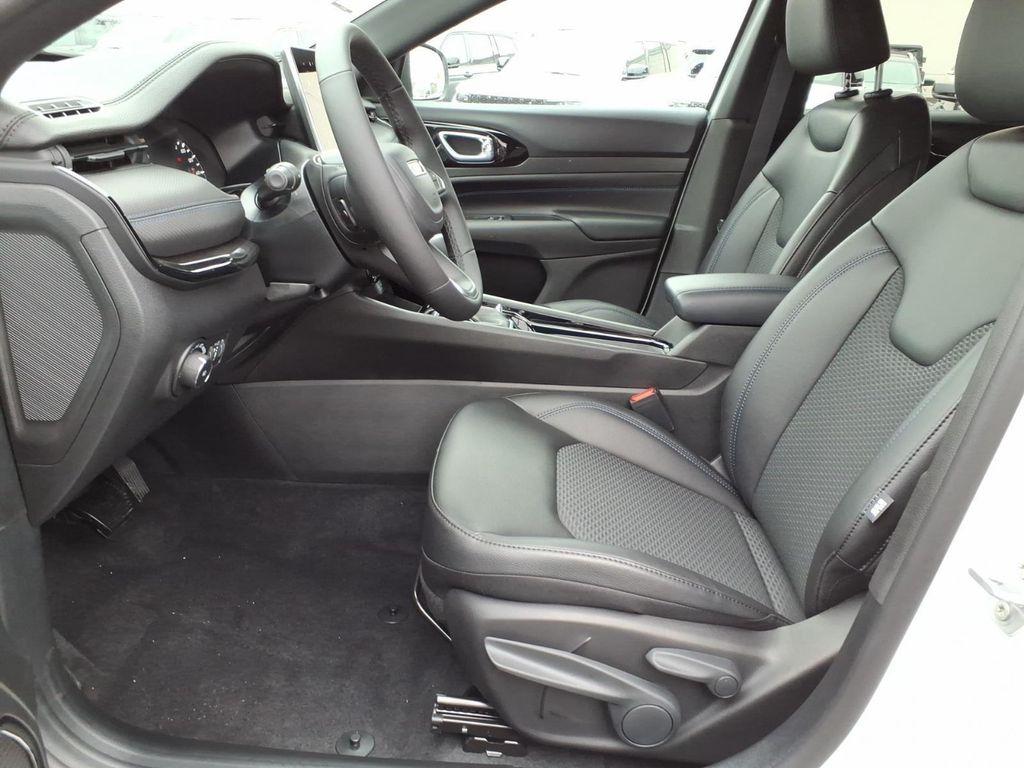 new 2026 Jeep Compass car, priced at $29,332