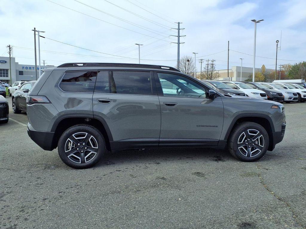 new 2026 Jeep Cherokee car, priced at $37,815