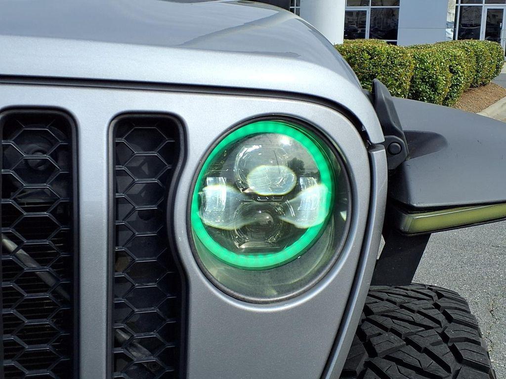 used 2021 Jeep Gladiator car, priced at $34,335