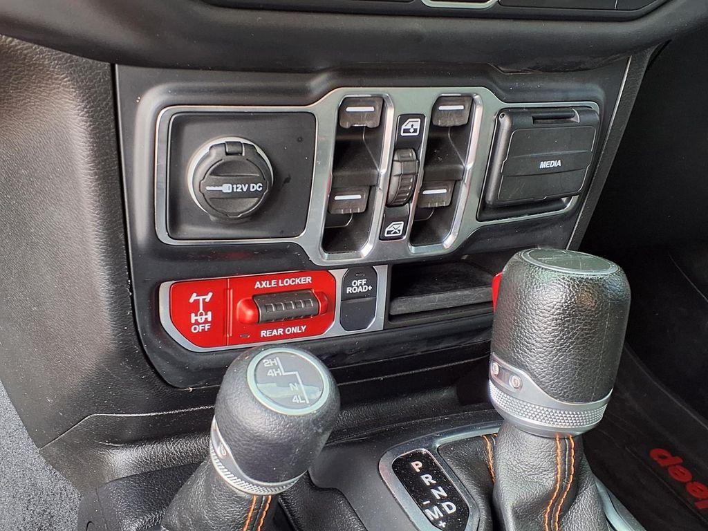used 2021 Jeep Gladiator car, priced at $34,335