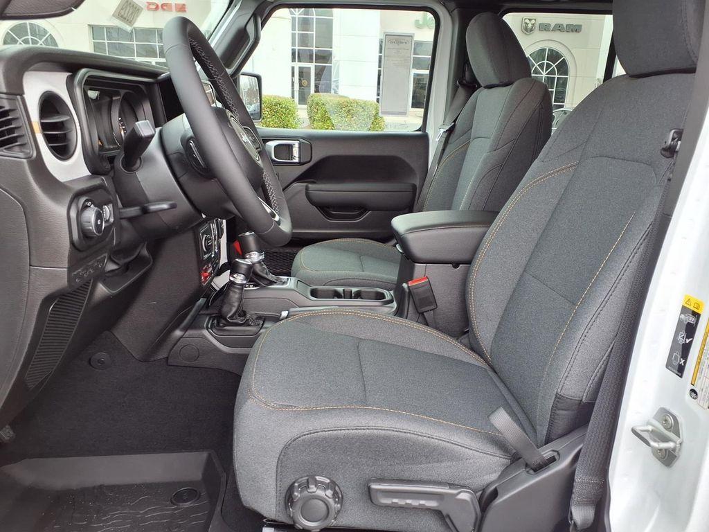 new 2026 Jeep Wrangler car, priced at $47,455