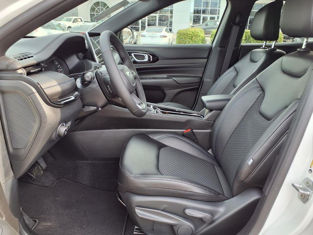 new 2026 Jeep Compass car, priced at $29,570