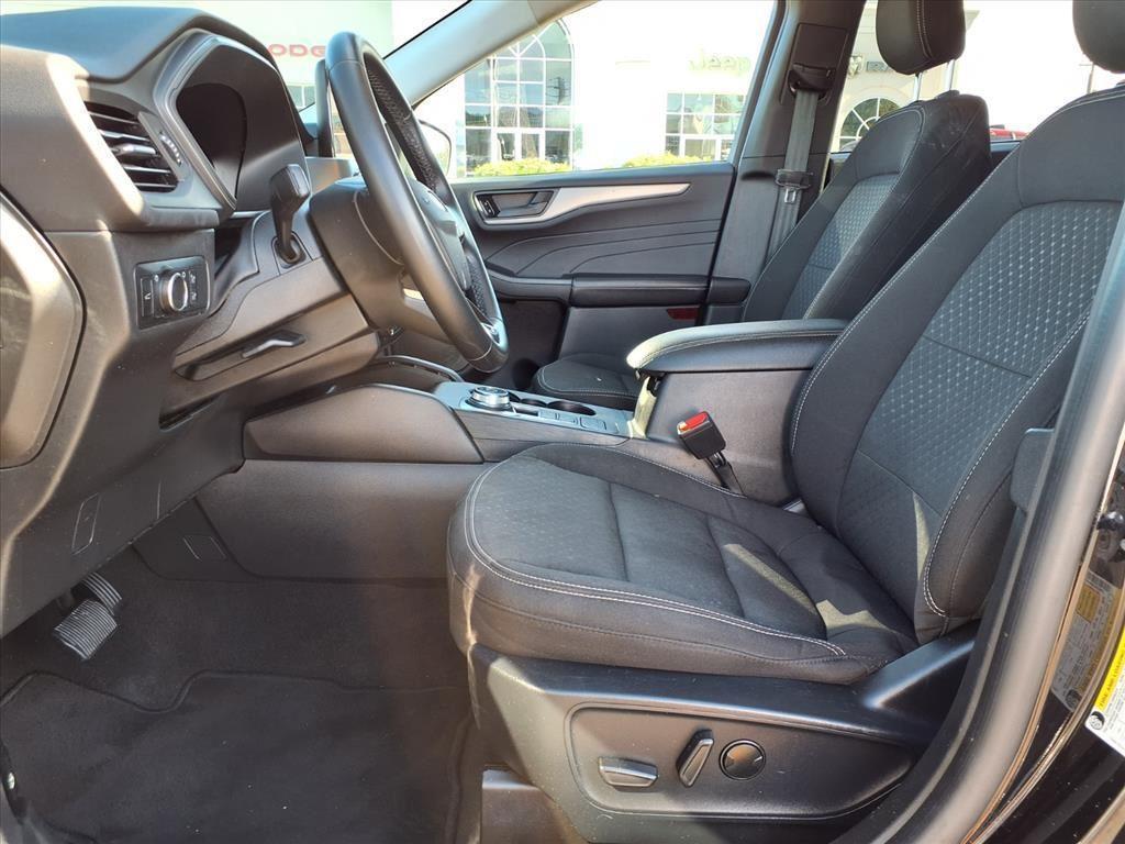 used 2024 Ford Escape car, priced at $19,995