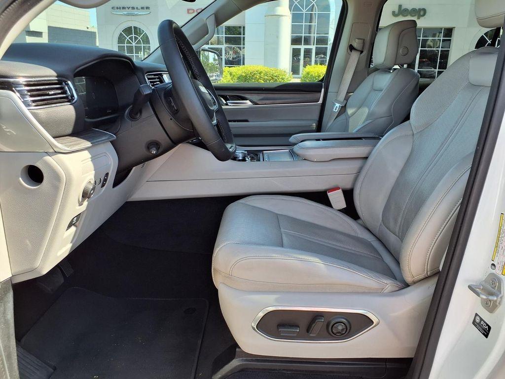 used 2024 Jeep Wagoneer L car, priced at $37,694