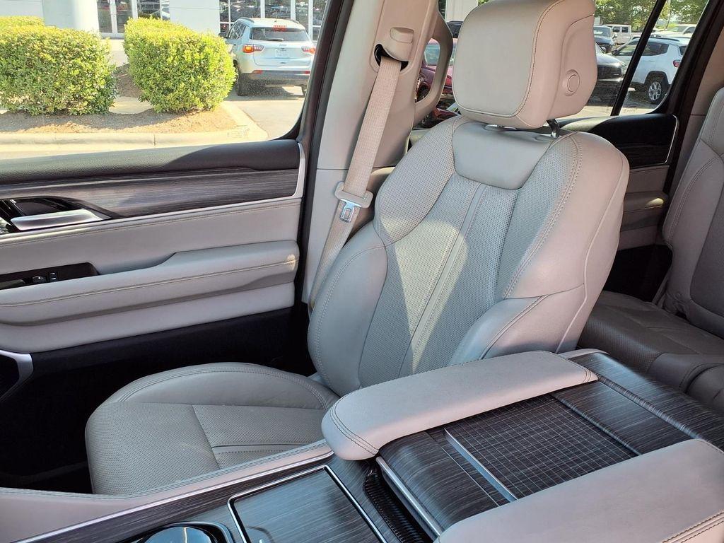 used 2024 Jeep Wagoneer L car, priced at $37,694
