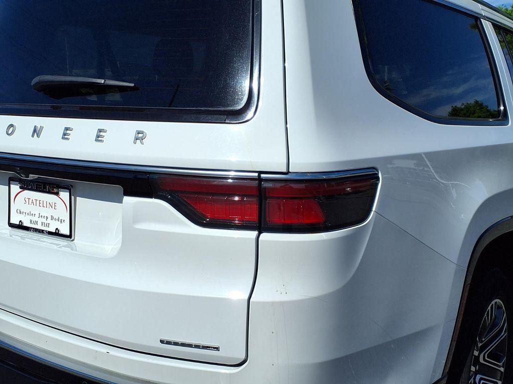 used 2024 Jeep Wagoneer L car, priced at $37,694