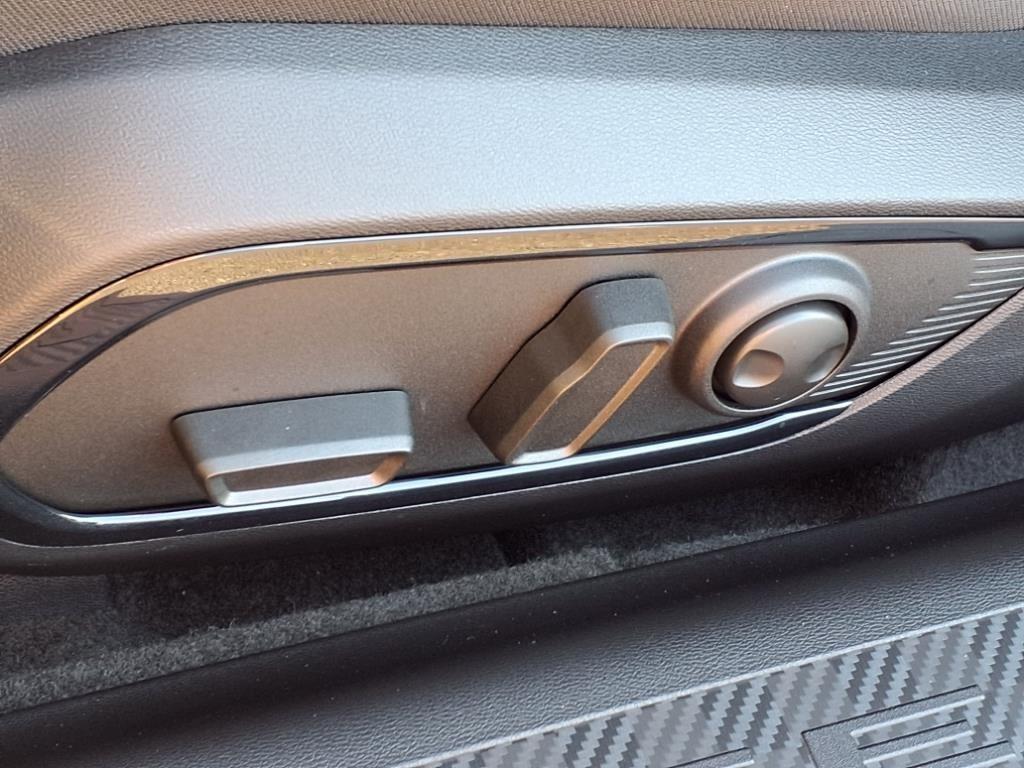 new 2025 Dodge Charger Daytona car, priced at $48,145