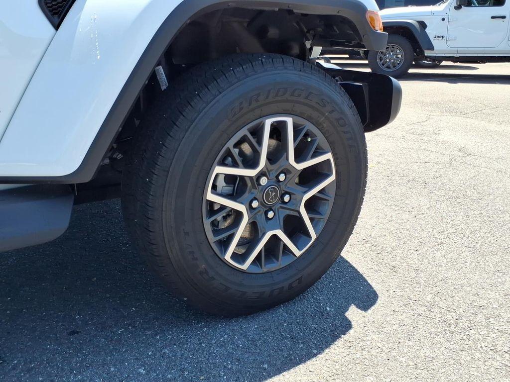 used 2025 Jeep Wrangler car, priced at $45,174