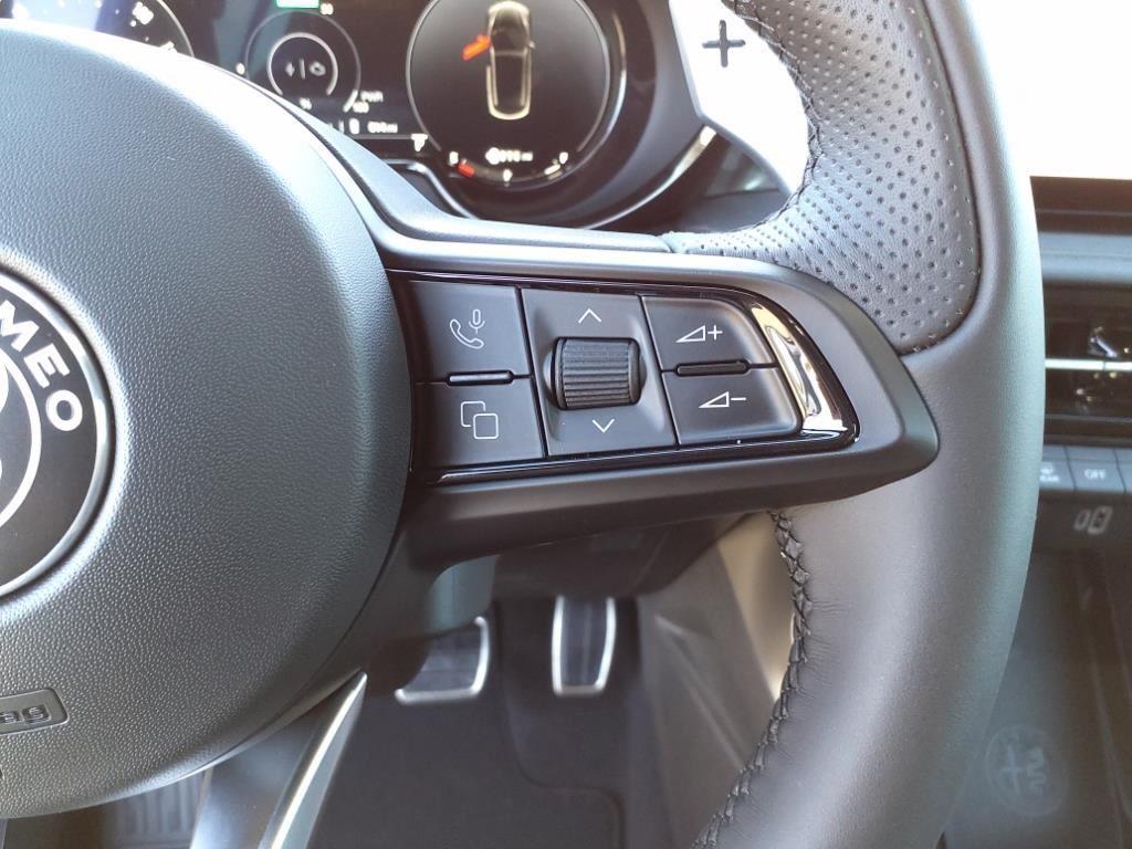 used 2024 Alfa Romeo Tonale car, priced at $29,995