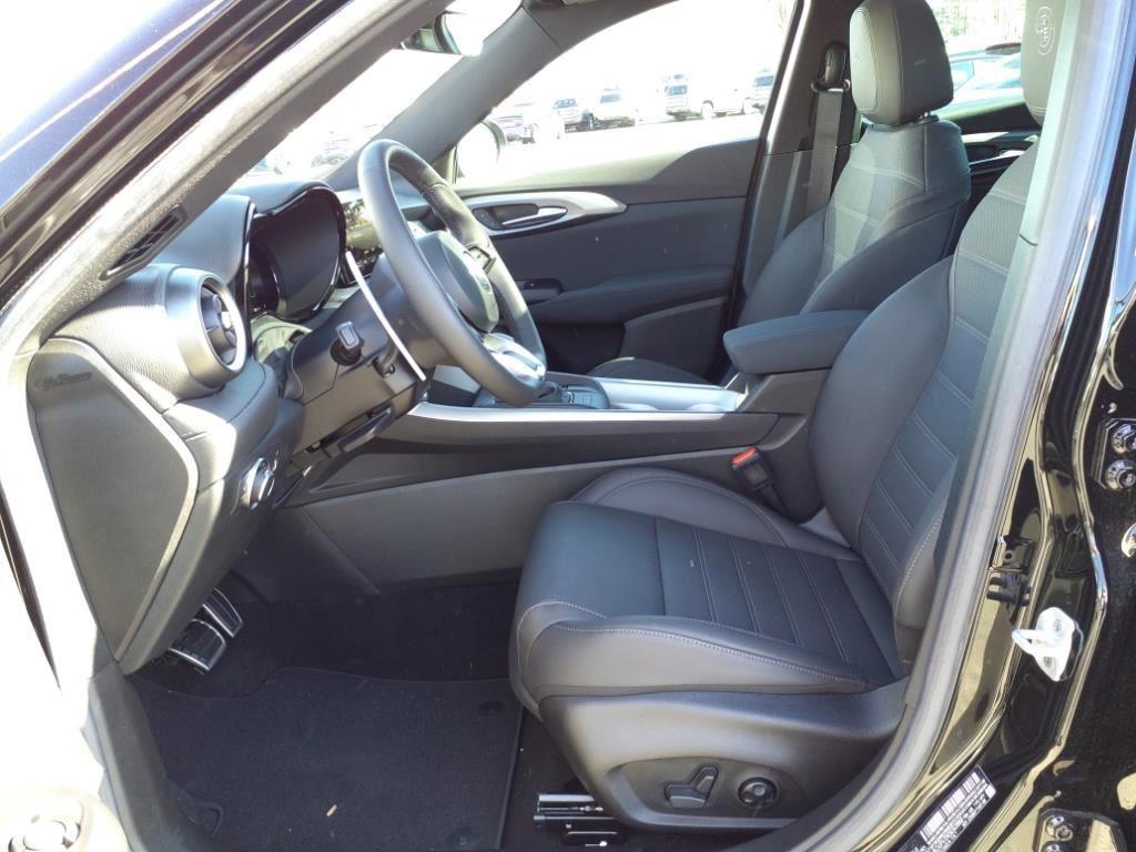 used 2024 Alfa Romeo Tonale car, priced at $29,995