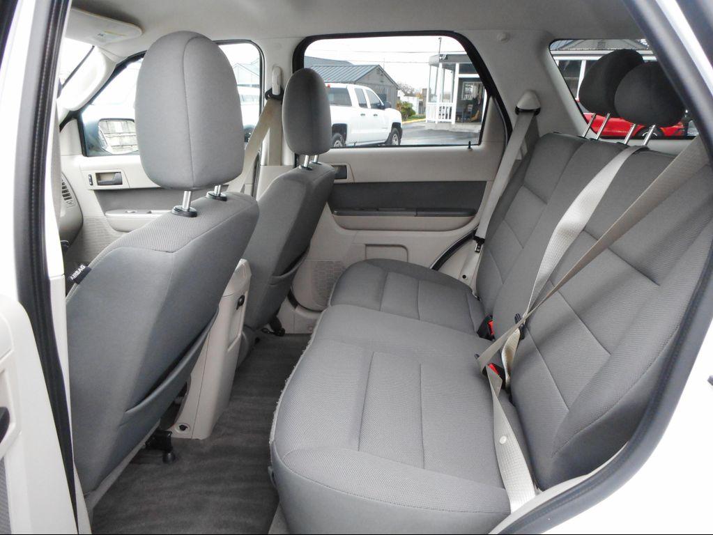 used 2009 Ford Escape Hybrid car, priced at $7,995