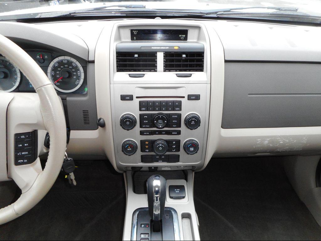 used 2009 Ford Escape Hybrid car, priced at $7,995