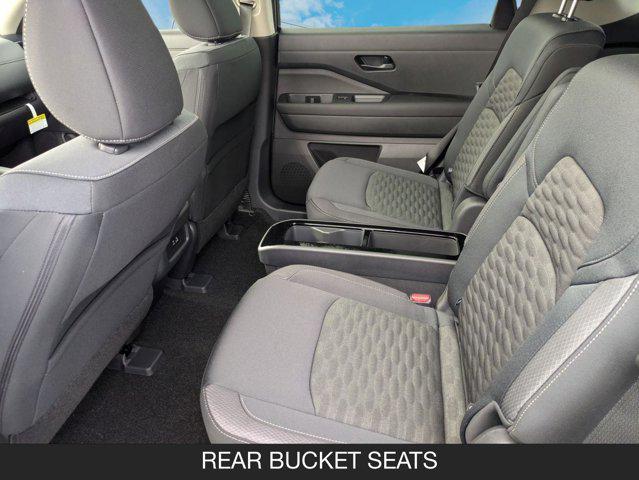 new 2025 Nissan Pathfinder car, priced at $43,925