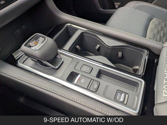 new 2025 Nissan Pathfinder car, priced at $43,925
