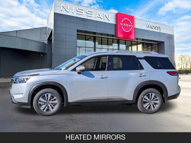 new 2025 Nissan Pathfinder car, priced at $45,595