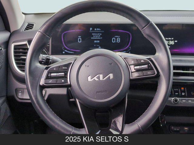 used 2025 Kia Seltos car, priced at $22,969