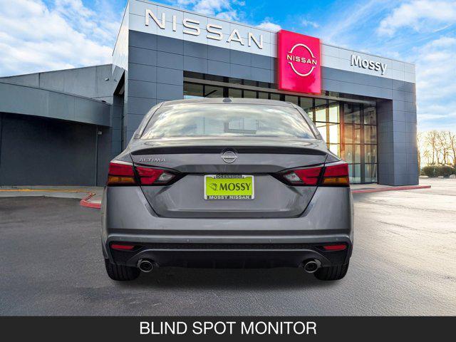 new 2025 Nissan Altima car, priced at $30,555