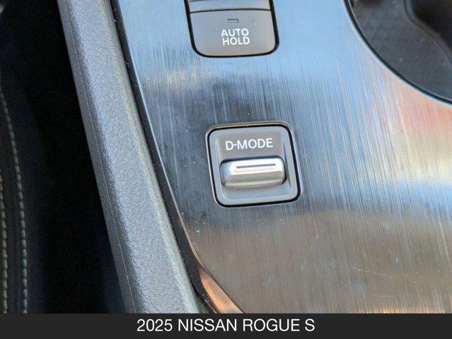 used 2025 Nissan Rogue car, priced at $24,969