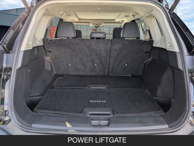 used 2022 Nissan Rogue car, priced at $18,569