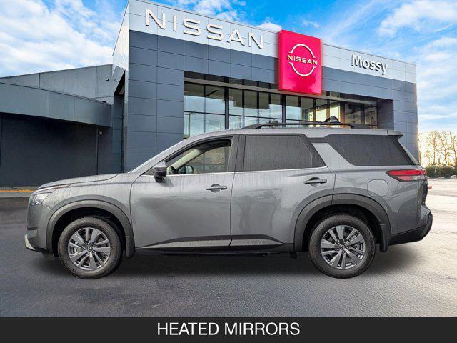new 2025 Nissan Pathfinder car, priced at $42,350