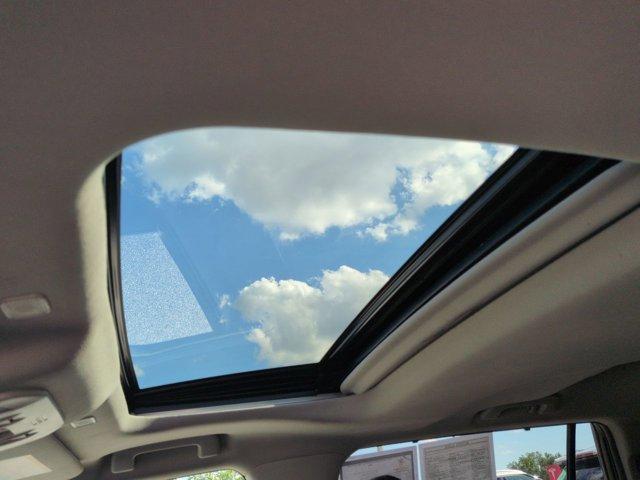 used 2023 Toyota Highlander car, priced at $34,877