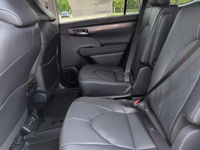new 2026 Toyota Highlander car, priced at $56,094