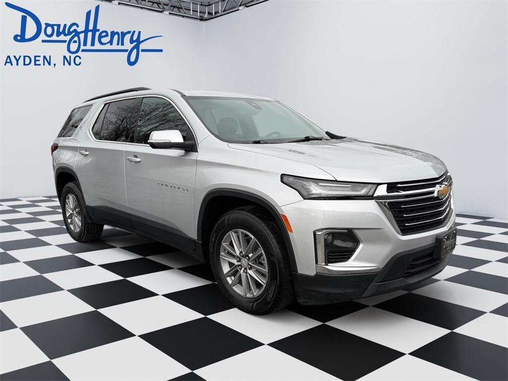 used 2022 Chevrolet Traverse car, priced at $23,249