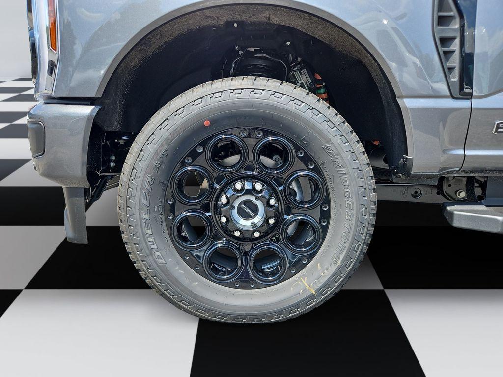 new 2025 Ford F-250 car