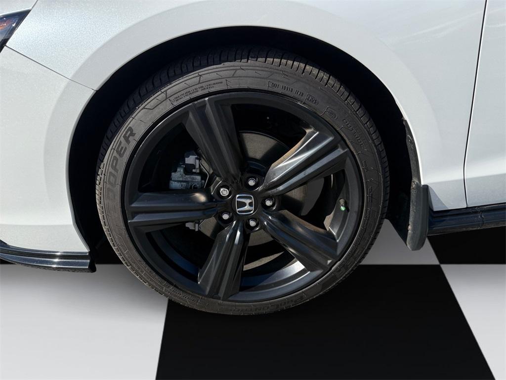 used 2023 Honda Accord Hybrid car, priced at $26,394