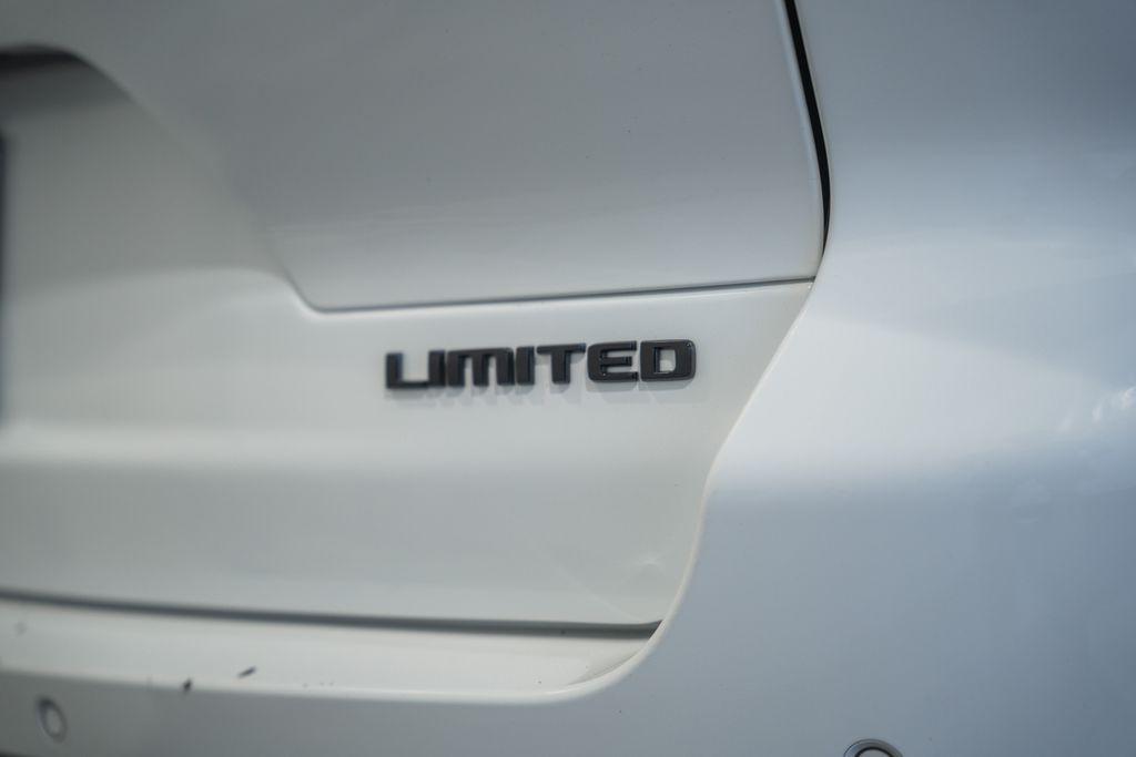 used 2022 Jeep Grand Cherokee L car, priced at $32,499