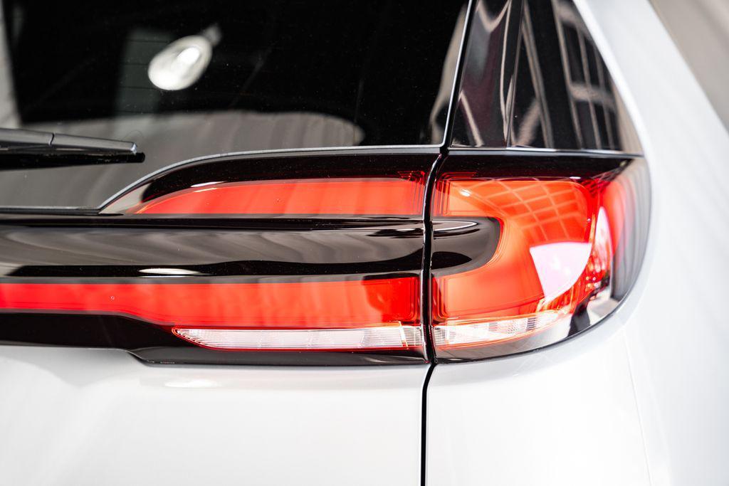 new 2026 Chrysler Pacifica car, priced at $46,025