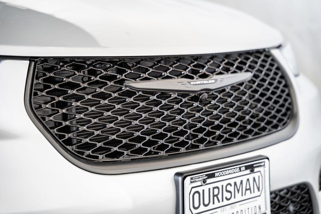 new 2026 Chrysler Pacifica car, priced at $46,025