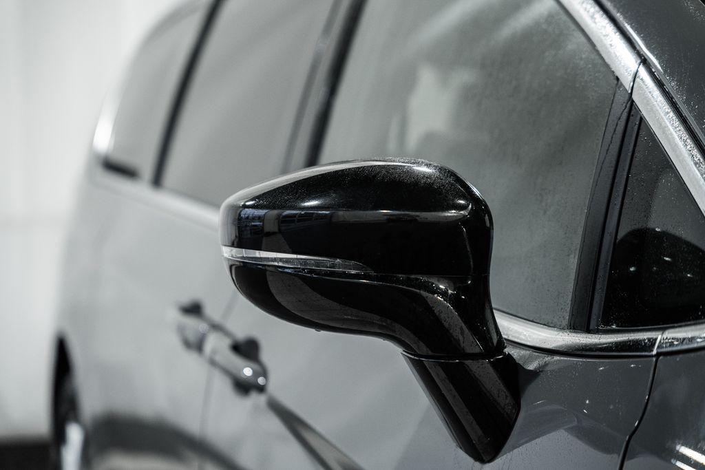 used 2025 Chrysler Pacifica car, priced at $30,000