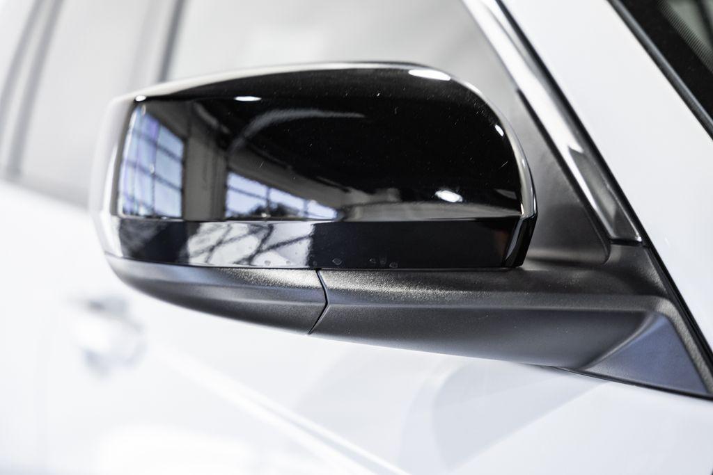 new 2025 Jeep Grand Cherokee car, priced at $33,992