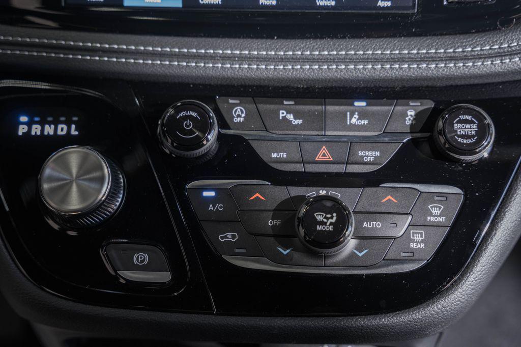 new 2026 Chrysler Pacifica car, priced at $37,015