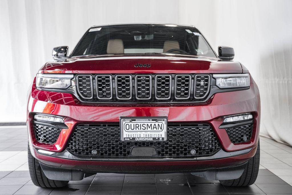 new 2025 Jeep Grand Cherokee car, priced at $65,077